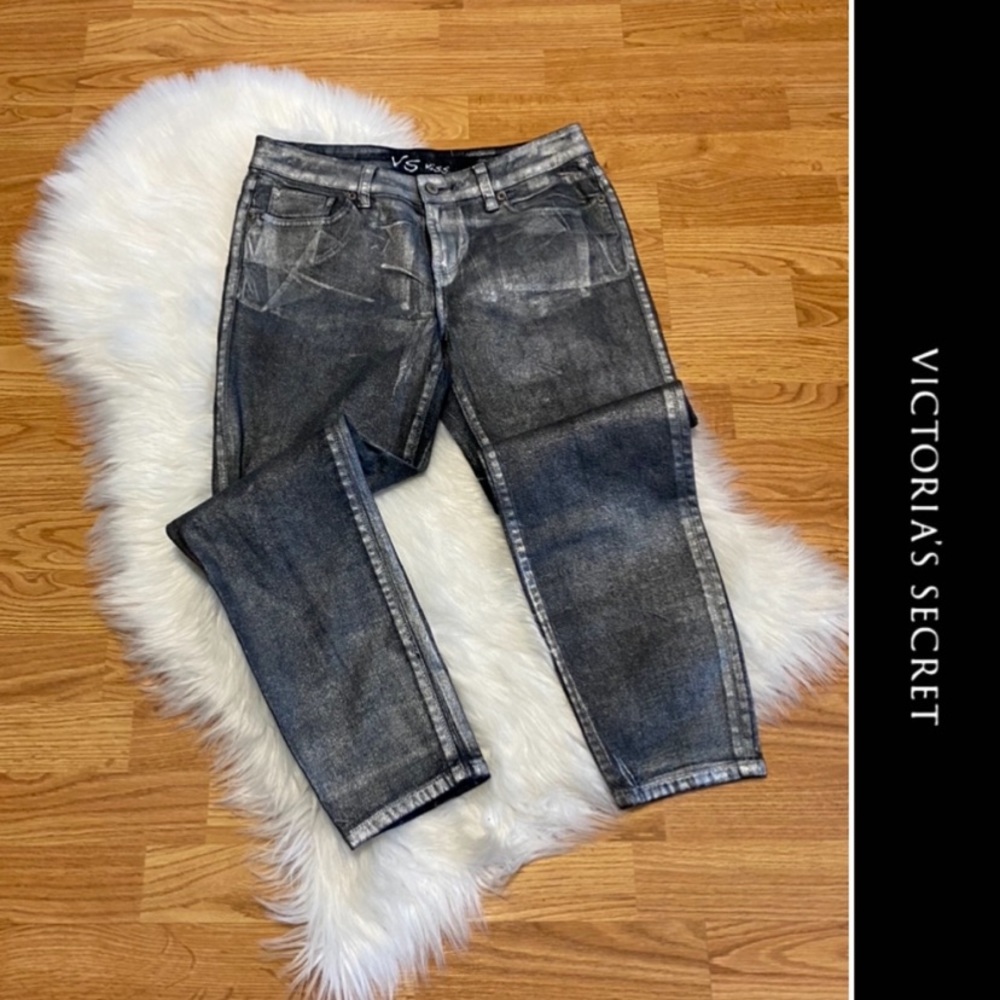 🔻SALE🔻VICTORIA'S SECRET🔹NEW CONDITION